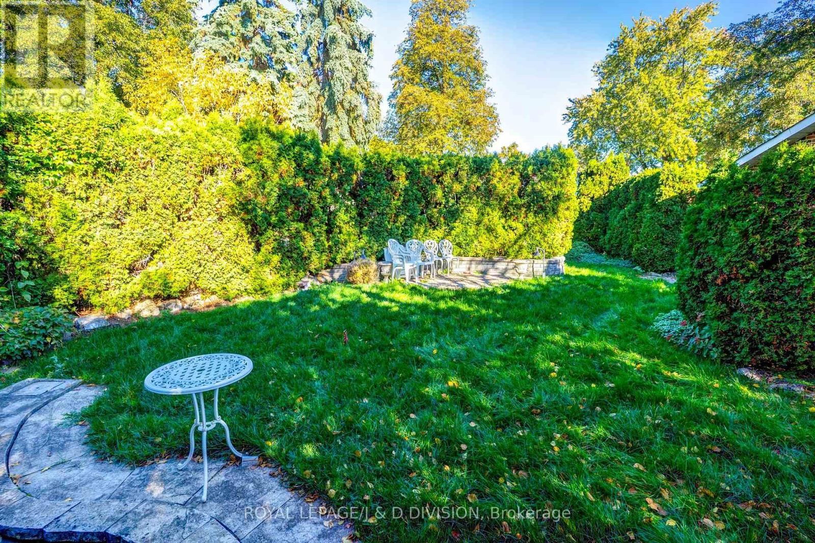 66 Brian Drive, Toronto, Ontario  M2J 3Y3 - Photo 17 - C12468344