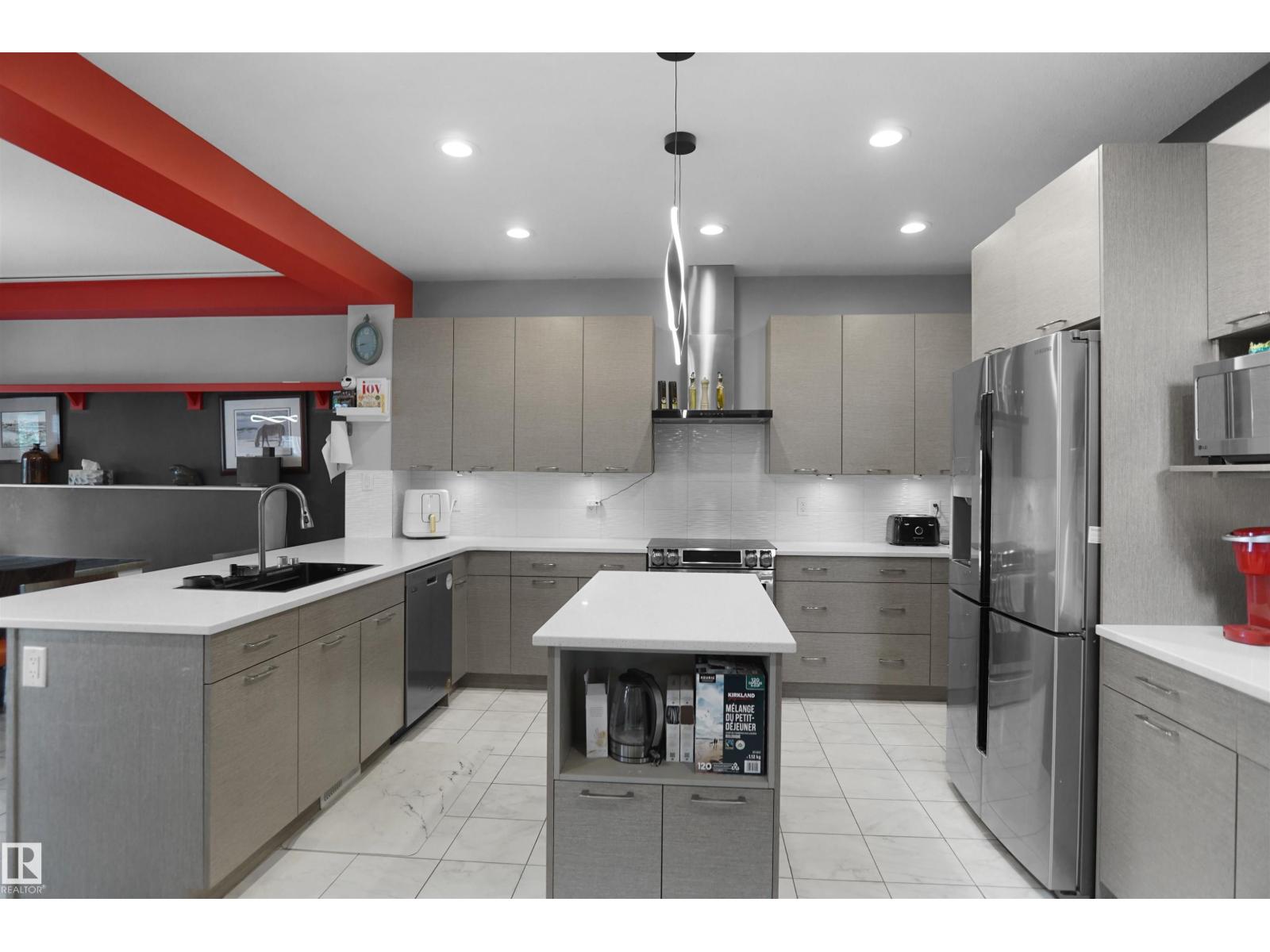 811 35 Av Nw, Edmonton, Alberta  T6T 1A3 - Photo 9 - E4462500