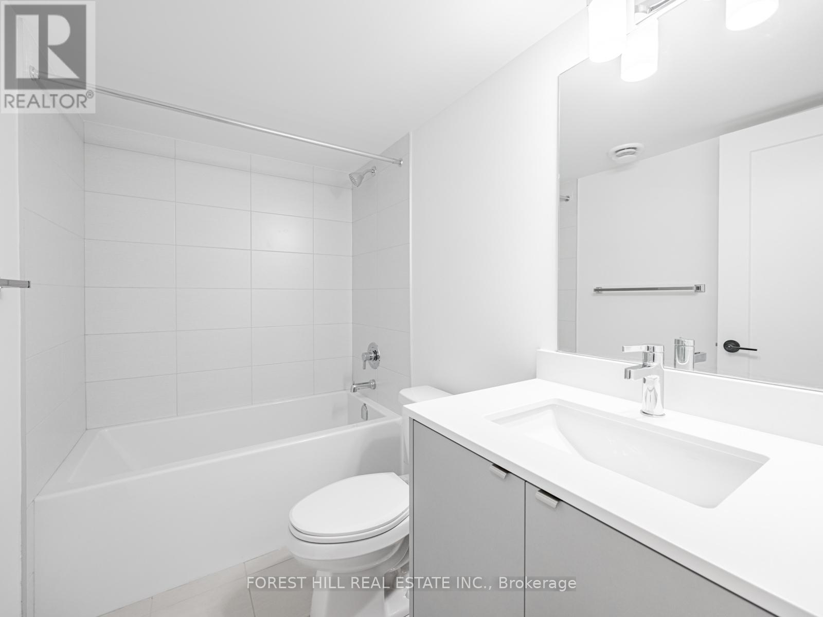 52 Burleigh Mews, Vaughan, Ontario  L4J 8A2 - Photo 21 - N12468243