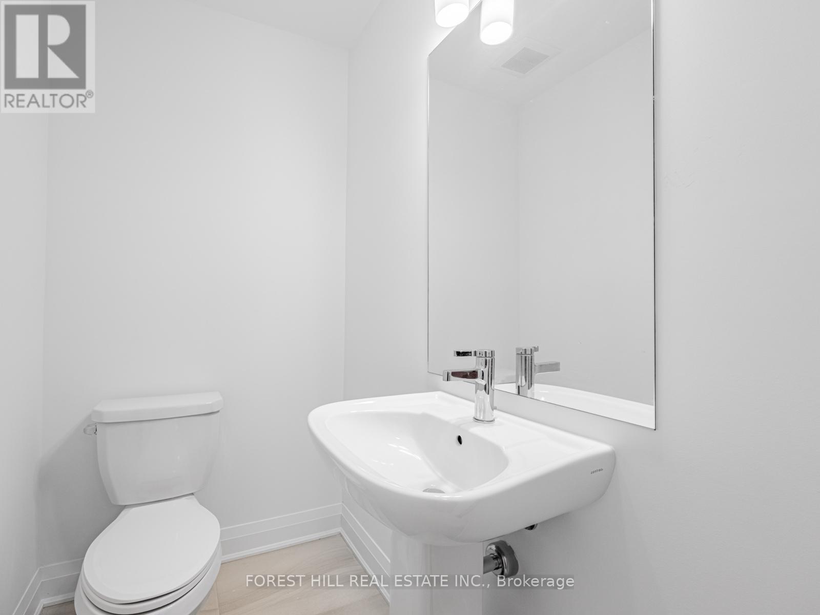 52 Burleigh Mews, Vaughan, Ontario  L4J 8A2 - Photo 28 - N12468243