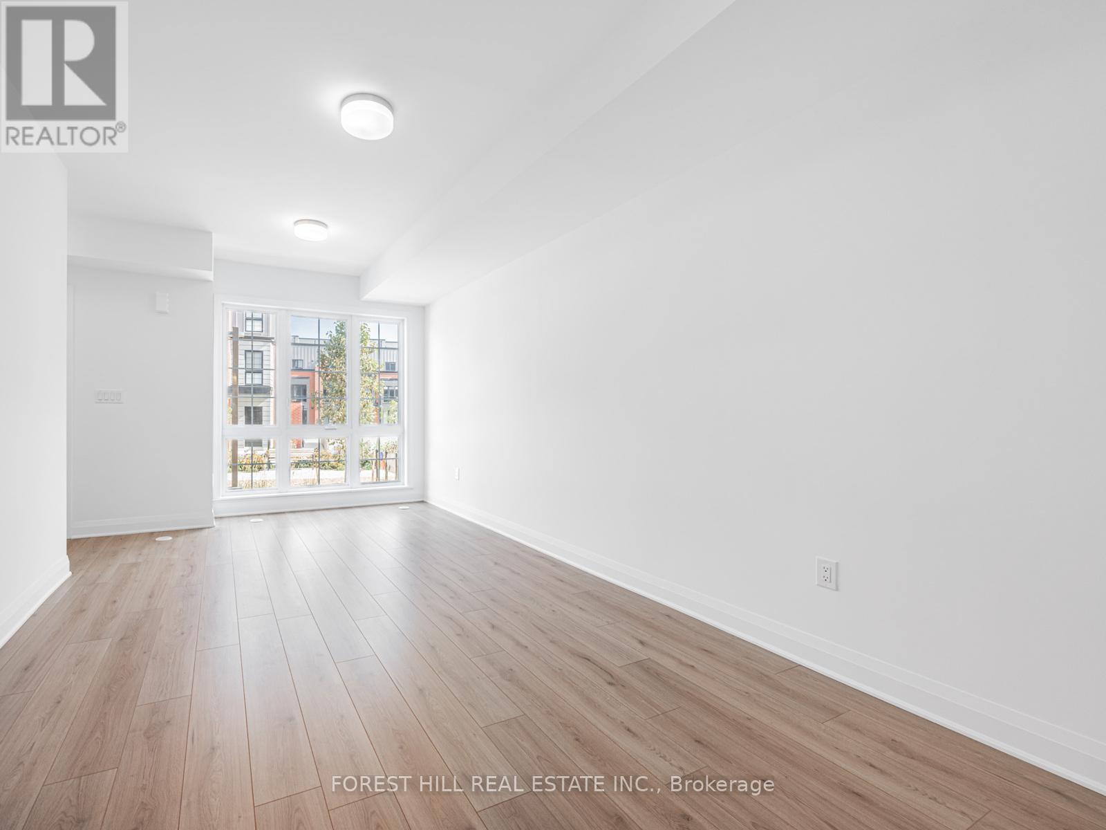 52 Burleigh Mews, Vaughan, Ontario  L4J 8A2 - Photo 6 - N12468243