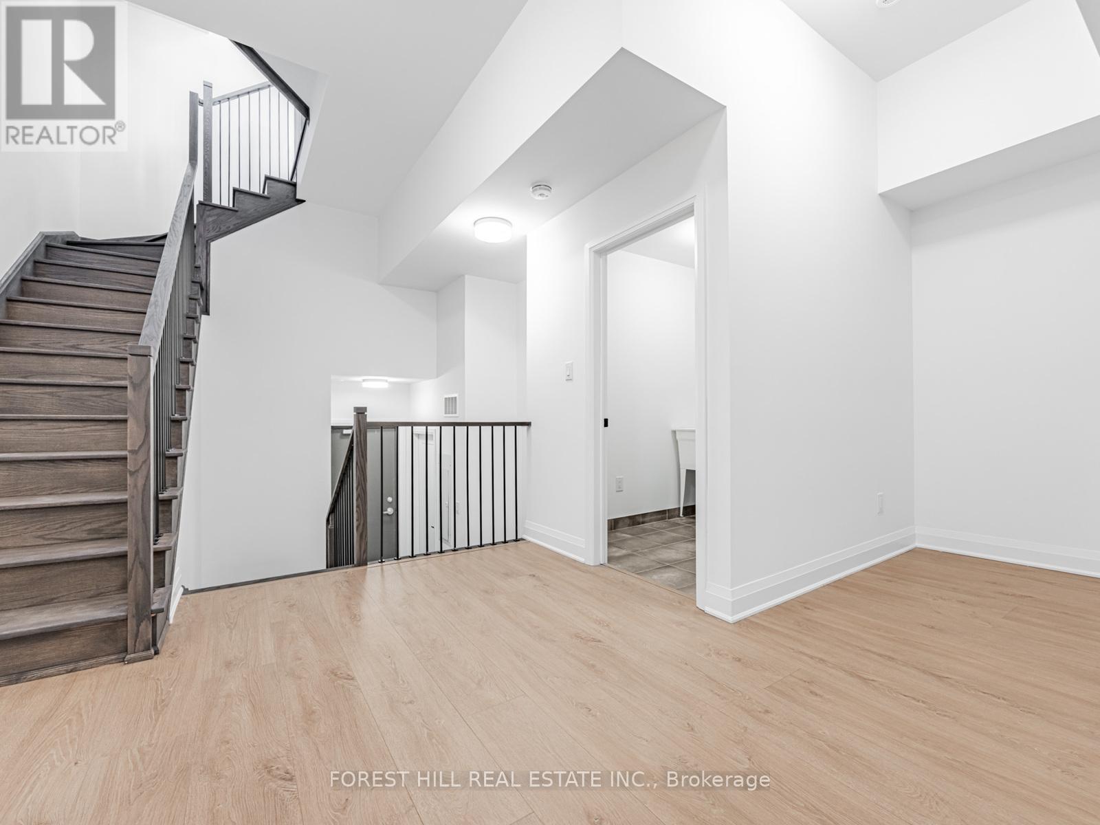 222 Atkinson Avenue, Vaughan, Ontario  L4J 4R3 - Photo 23 - N12468255