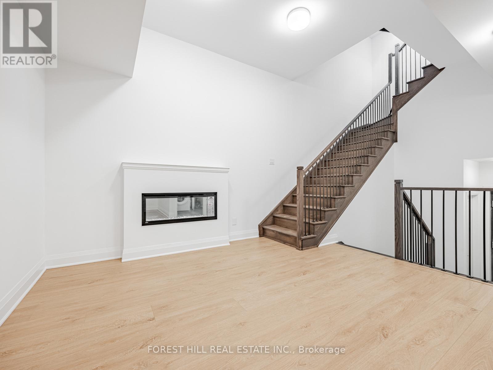 222 Atkinson Avenue, Vaughan, Ontario  L4J 4R3 - Photo 25 - N12468255