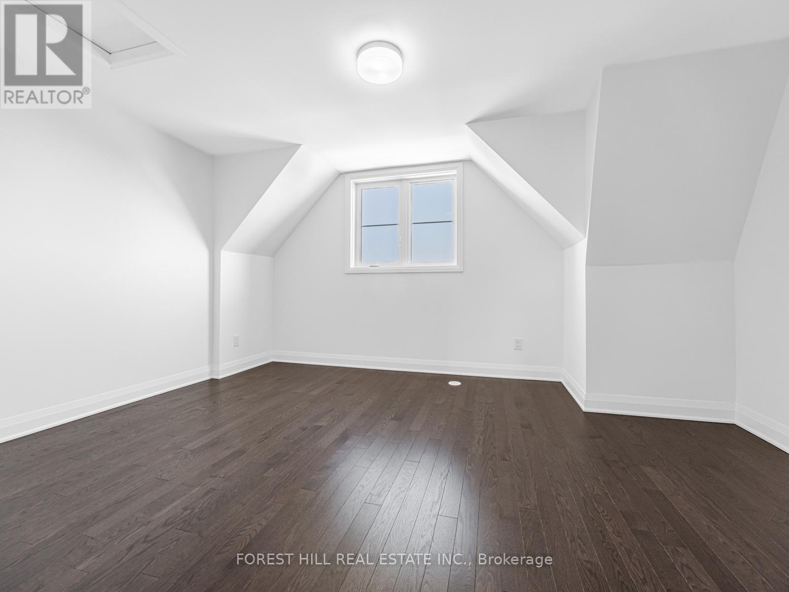 222 Atkinson Avenue, Vaughan, Ontario  L4J 4R3 - Photo 27 - N12468255