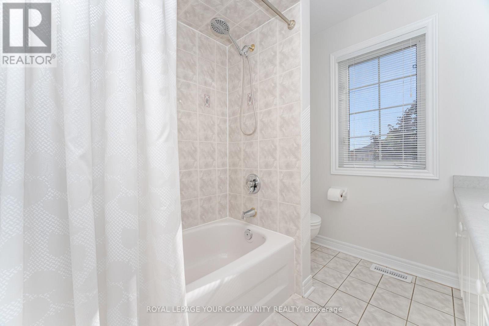 264 America Avenue, Vaughan, Ontario  L6A 3G8 - Photo 28 - N12468317