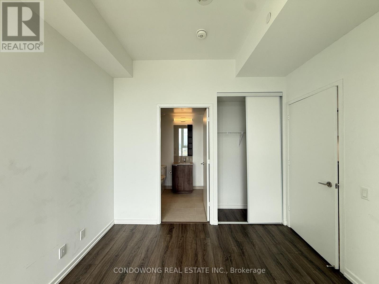2506 - 1000 Portage Parkway, Vaughan, Ontario  L4K 0L1 - Photo 5 - N12468321