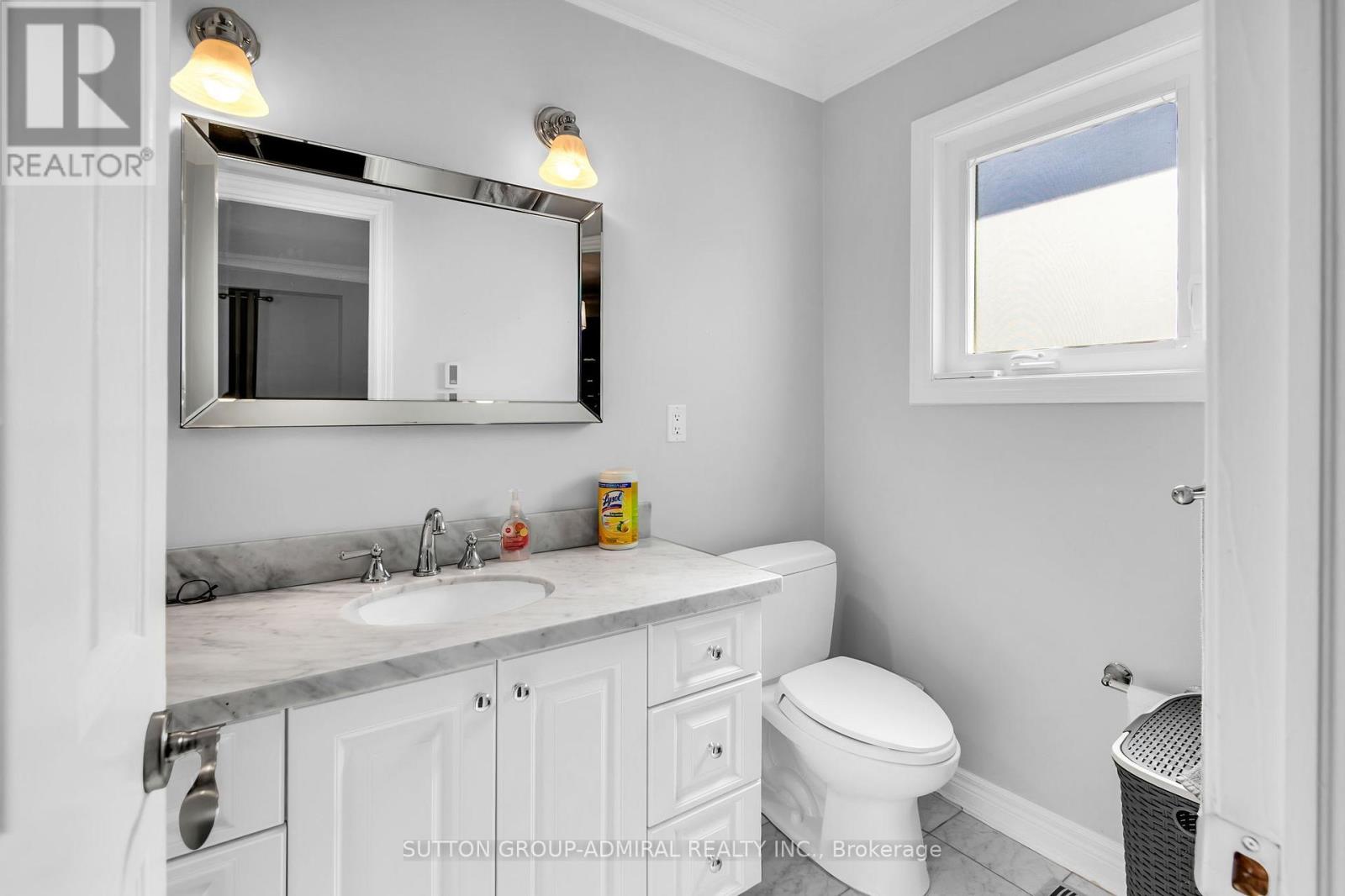 25 Grenadier Crescent, Vaughan, Ontario  L4J 7V8 - Photo 22 - N12468323