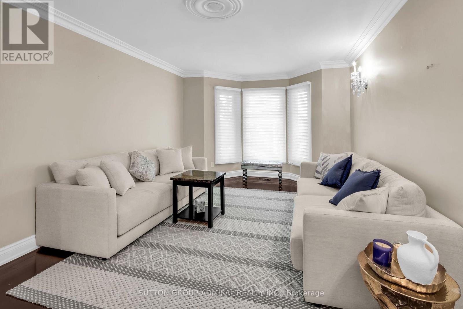 25 Grenadier Crescent, Vaughan, Ontario  L4J 7V8 - Photo 7 - N12468323
