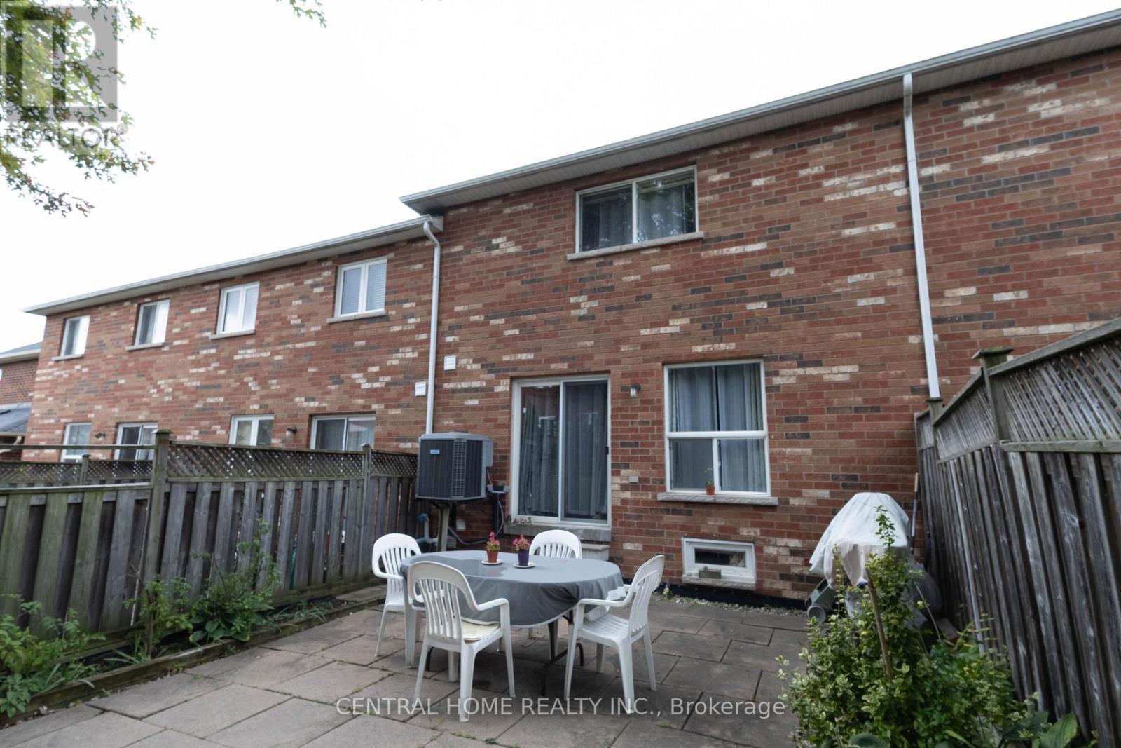 165 Manorheights Street, Richmond Hill, Ontario  L4S 2S8 - Photo 20 - N12468329