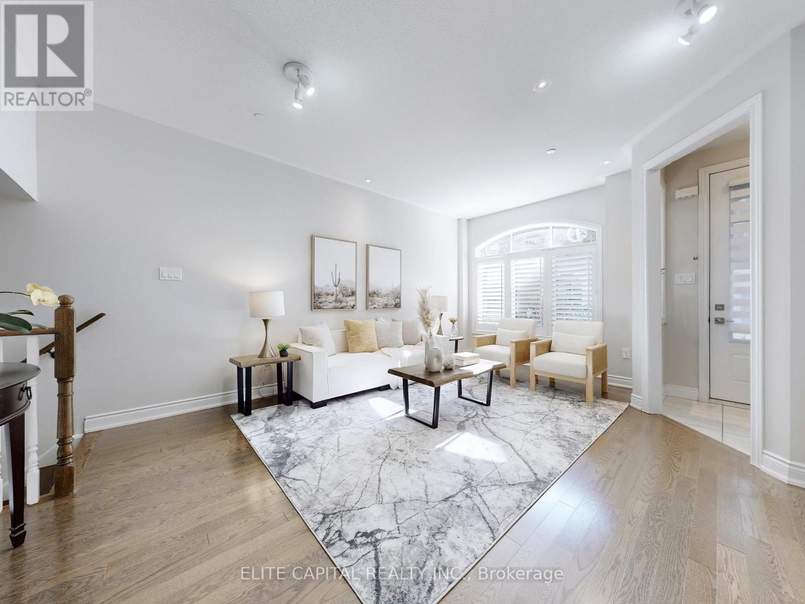 31 - 1331 Major Mackenzie Drive, Vaughan, Ontario  L6A 3Z1 - Photo 4 - N12468334