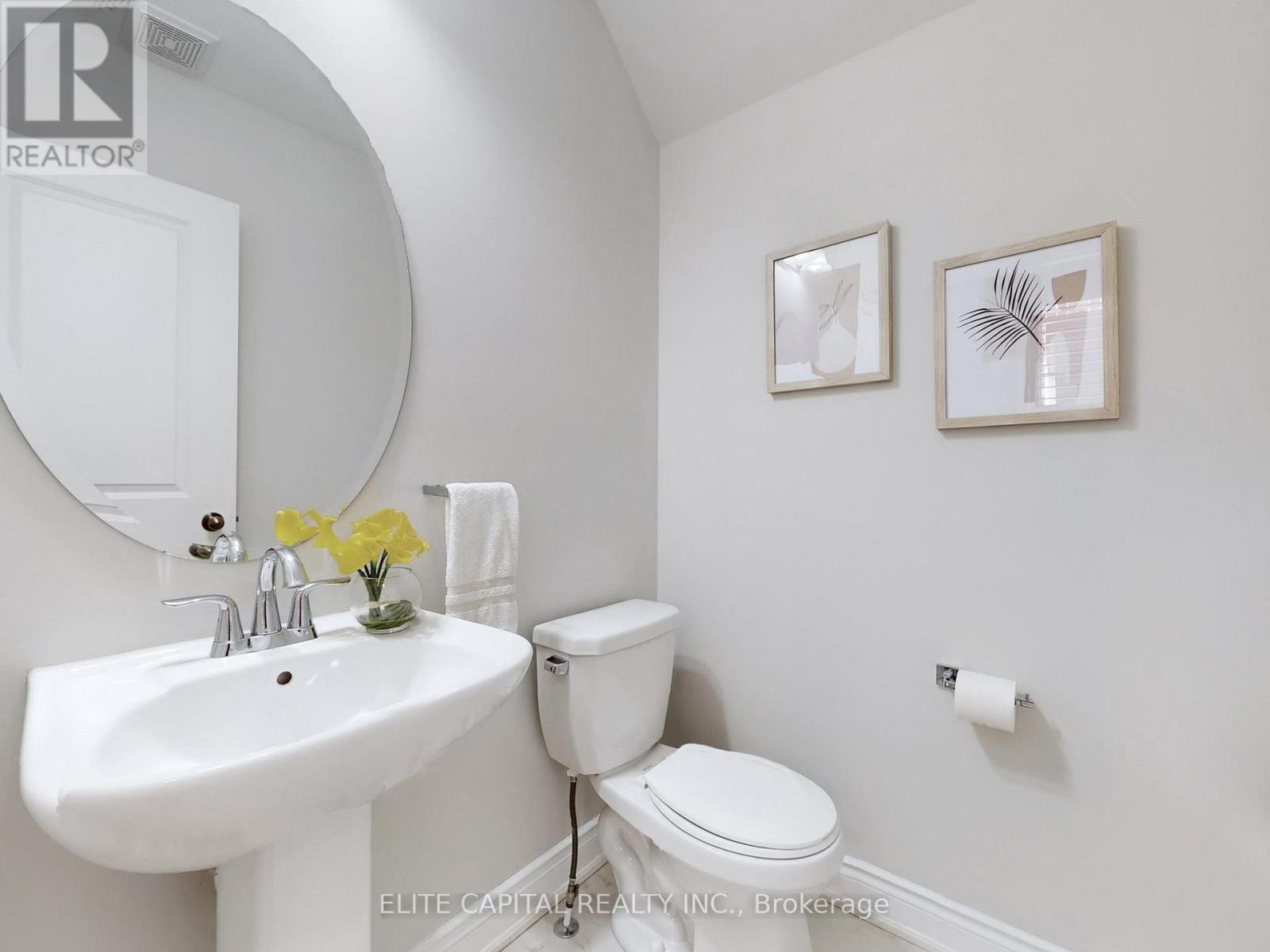 31 - 1331 Major Mackenzie Drive, Vaughan, Ontario  L6A 3Z1 - Photo 9 - N12468334
