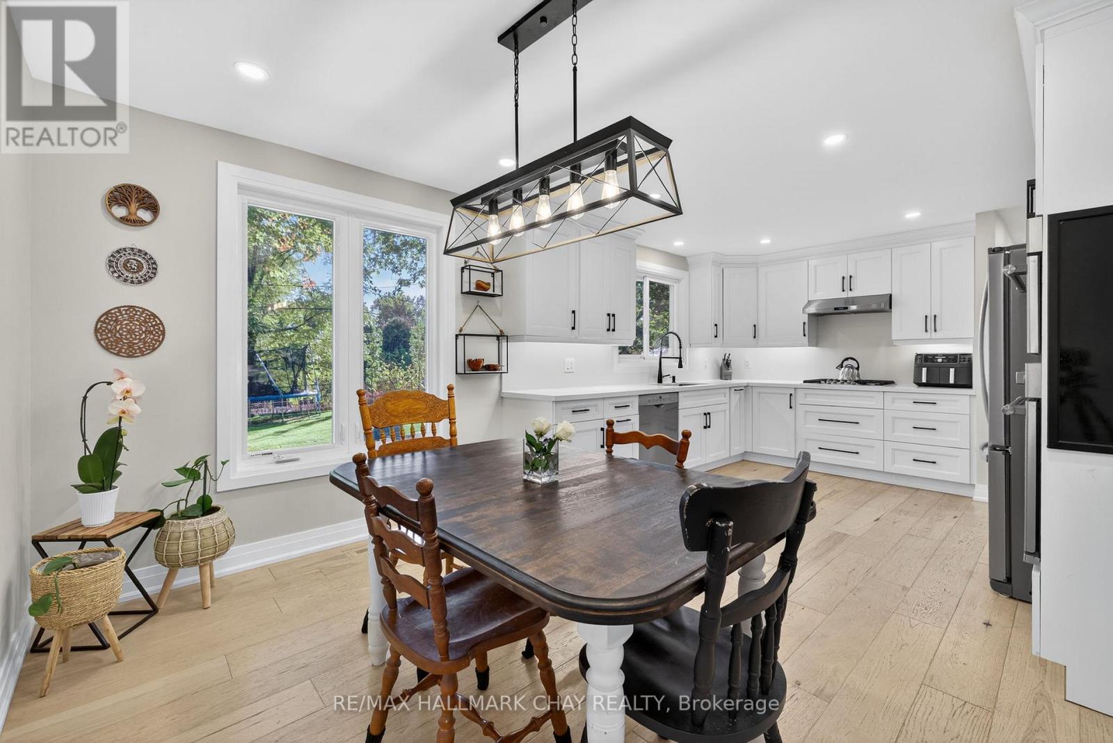 79 Adeline Avenue, New Tecumseth, Ontario  L0G 1W0 - Photo 16 - N12468336