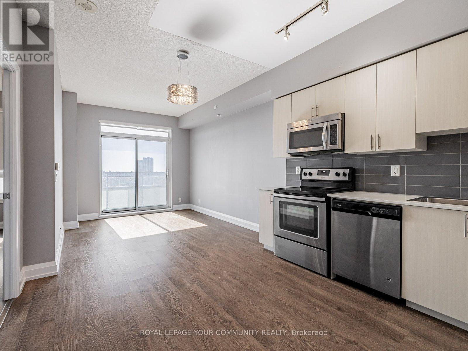 2106 - 7890 Bathurst Street, Vaughan, Ontario  L4J 0J9 - Photo 4 - N12468343