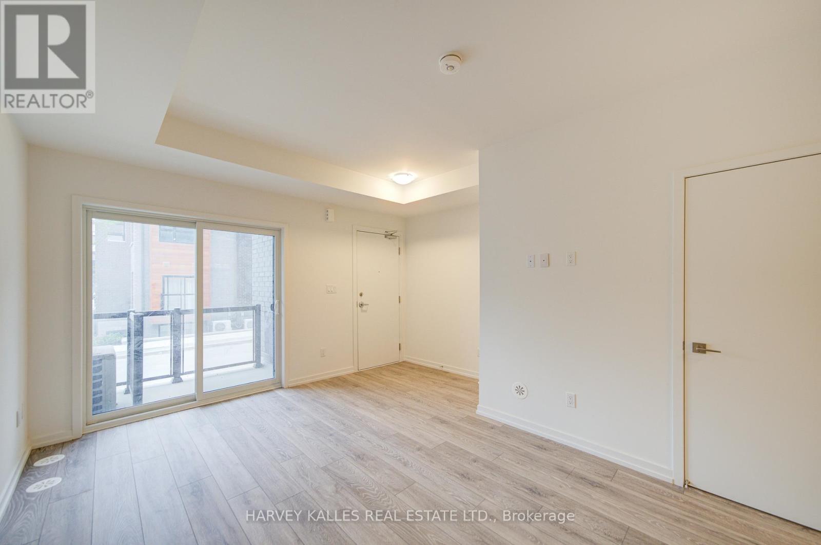 28 - 18 Lytham Green Circle, Newmarket, Ontario  L3Y 0H4 - Photo 14 - N12468363