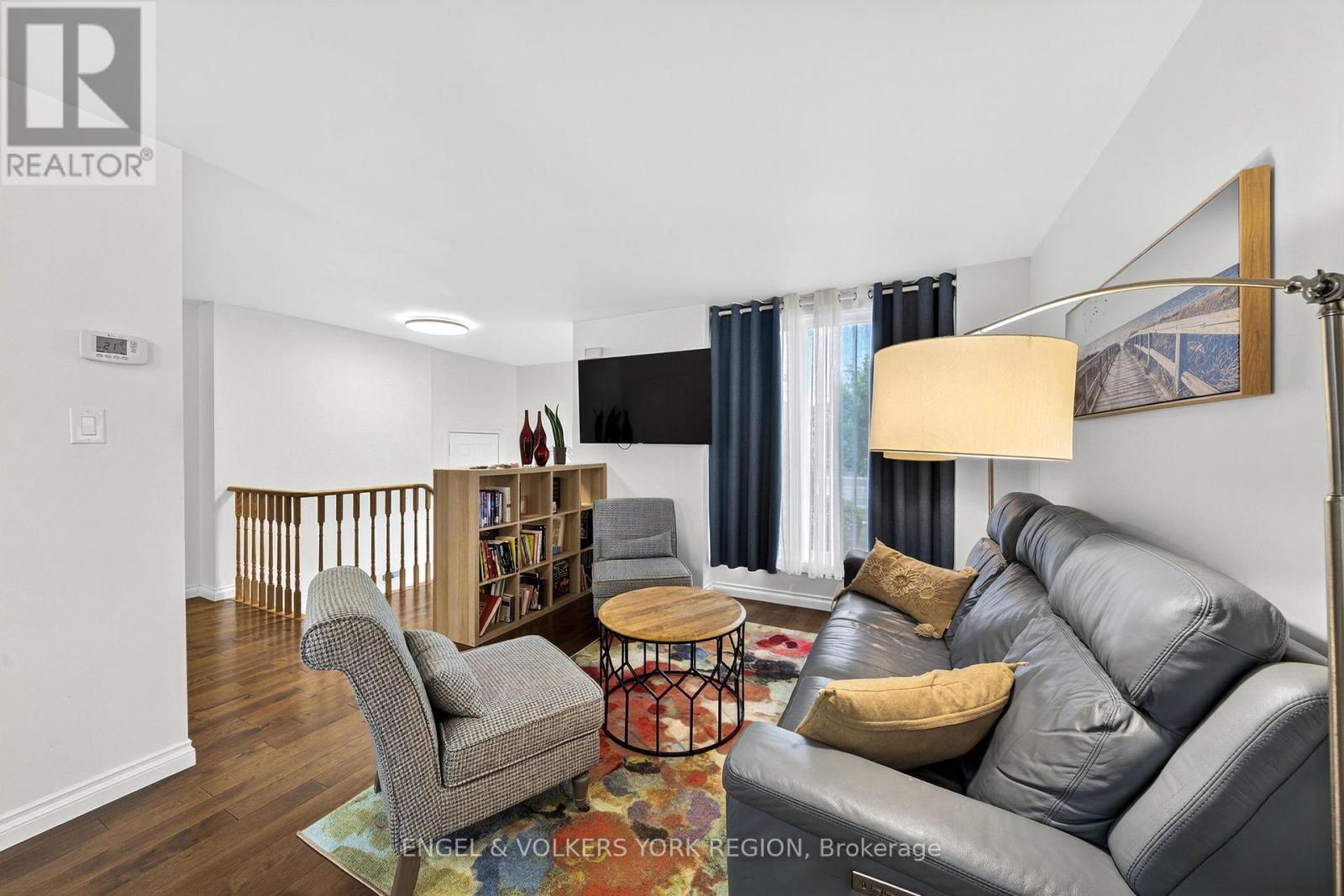 168 Hurst Drive, Barrie, Ontario  L4N 8P6 - Photo 11 - S12468325