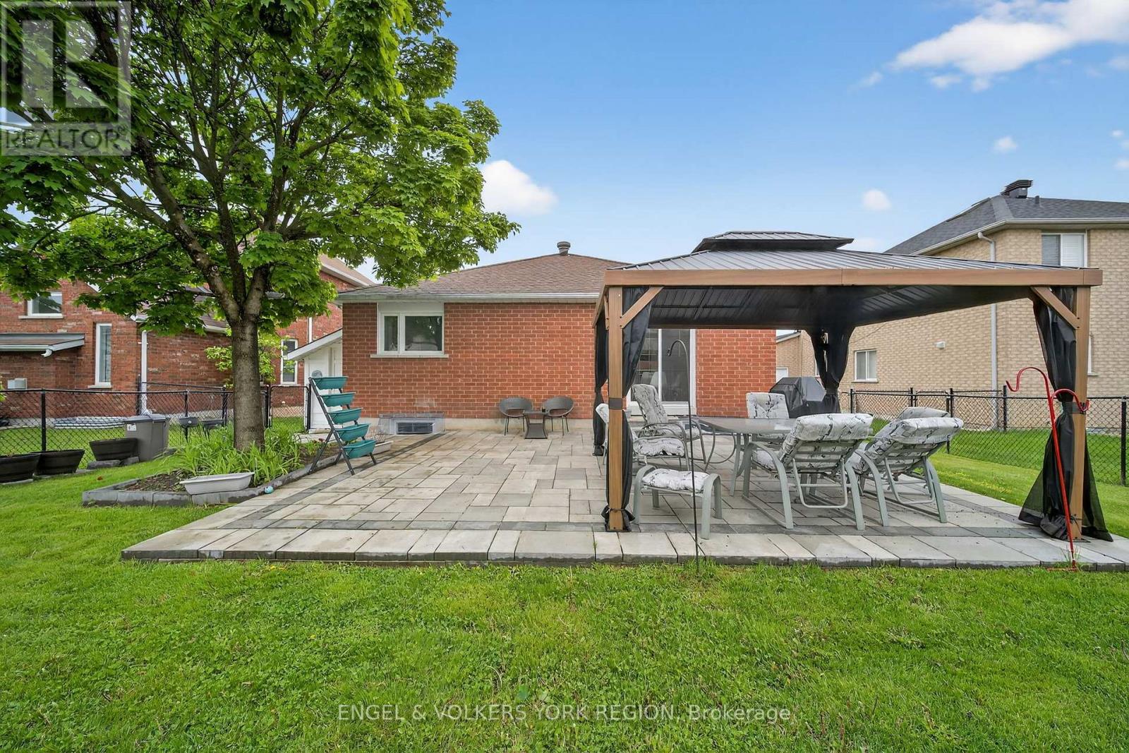 168 Hurst Drive, Barrie, Ontario  L4N 8P6 - Photo 47 - S12468325