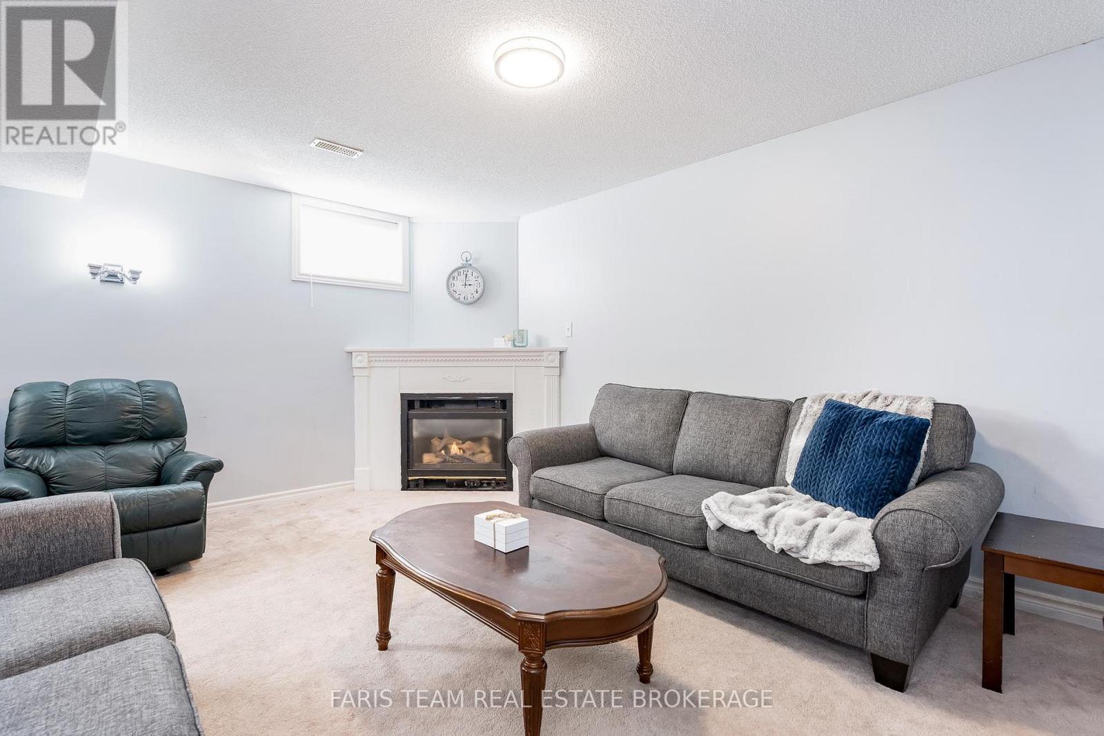 24 Marsellus Drive, Barrie, Ontario  L4N 8S6 - Photo 19 - S12468326
