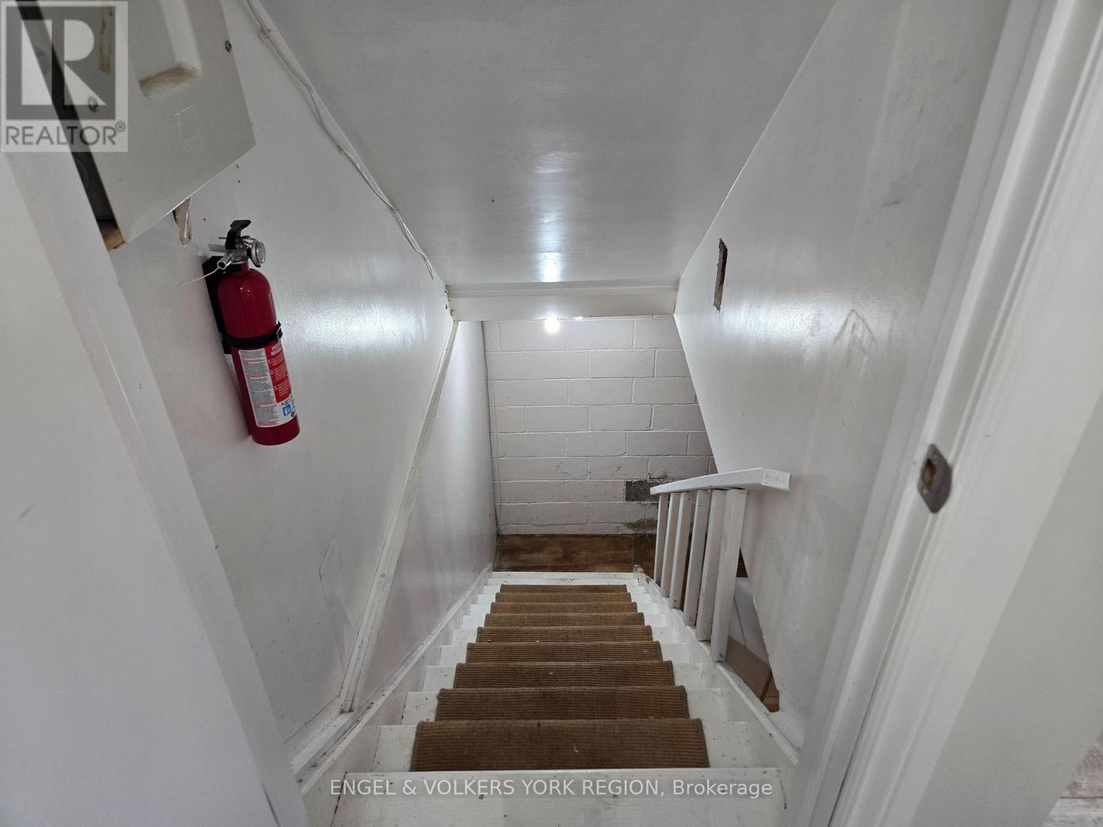 1 - 279 Blake Street, Barrie, Ontario  L4M 1K7 - Photo 15 - S12468351