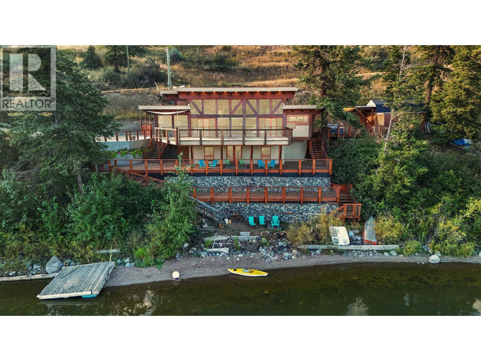 1917 Bass Road, Williams Lake, British Columbia  V2G 5G6 - Photo 2 - R3040017