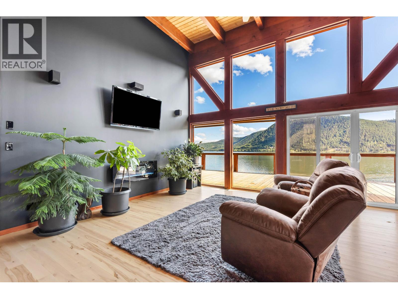 1917 Bass Road, Williams Lake, British Columbia  V2G 5G6 - Photo 11 - R3040017