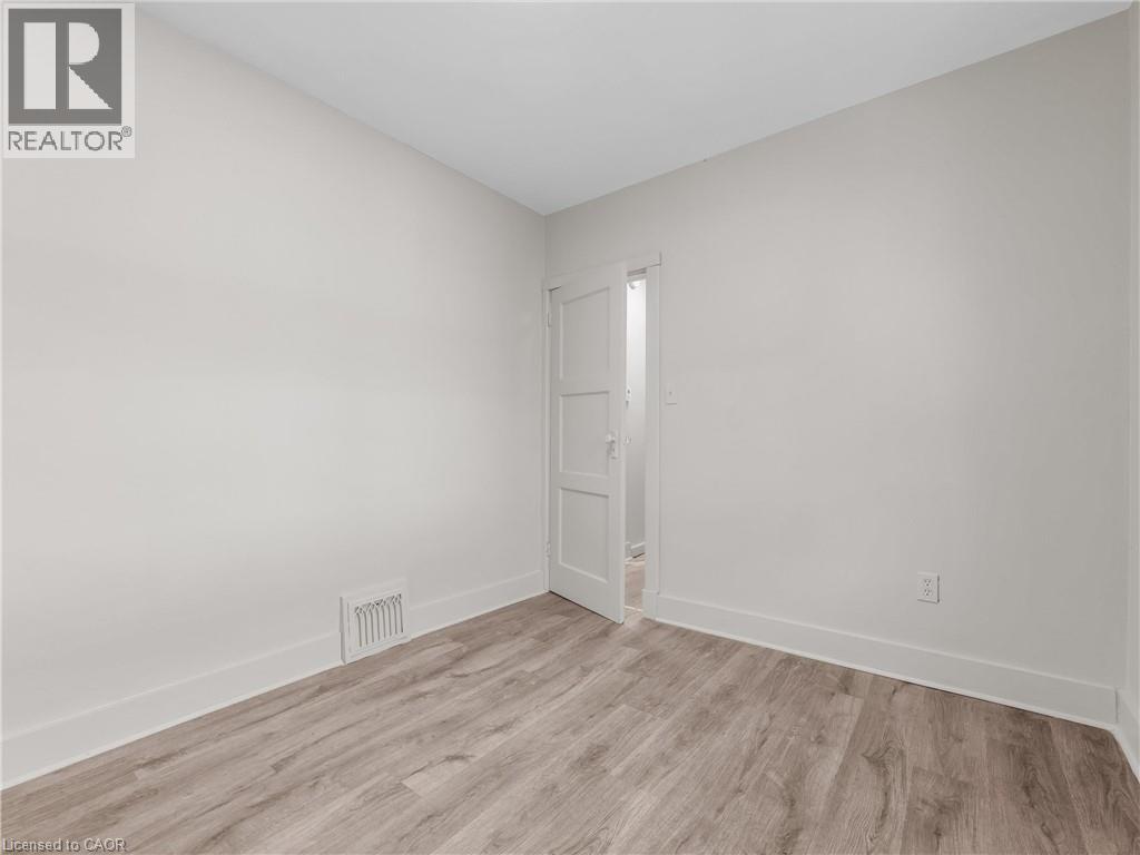 753 Burgess Avenue, Hamilton, Ontario  L8H 6J5 - Photo 15 - 40774023