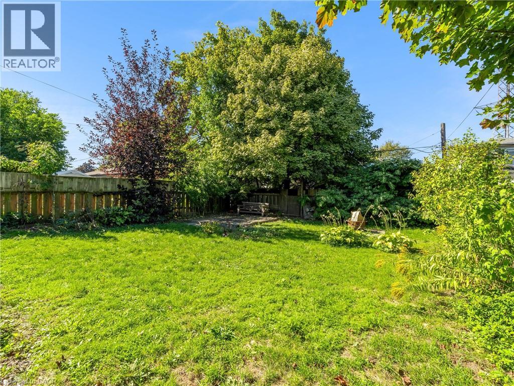 753 Burgess Avenue, Hamilton, Ontario  L8H 6J5 - Photo 35 - 40774023