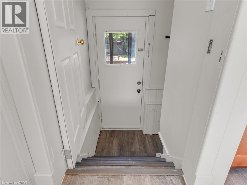 753 Burgess Avenue, Hamilton, Ontario  L8H 6J5 - Photo 18 - 40774023