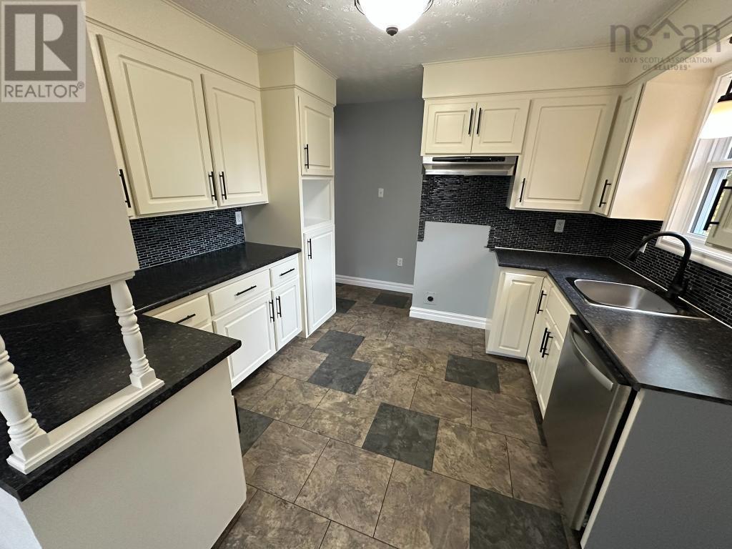 239 Milne Avenue, New Minas, Nova Scotia  B4N 4C9 - Photo 7 - 202526066