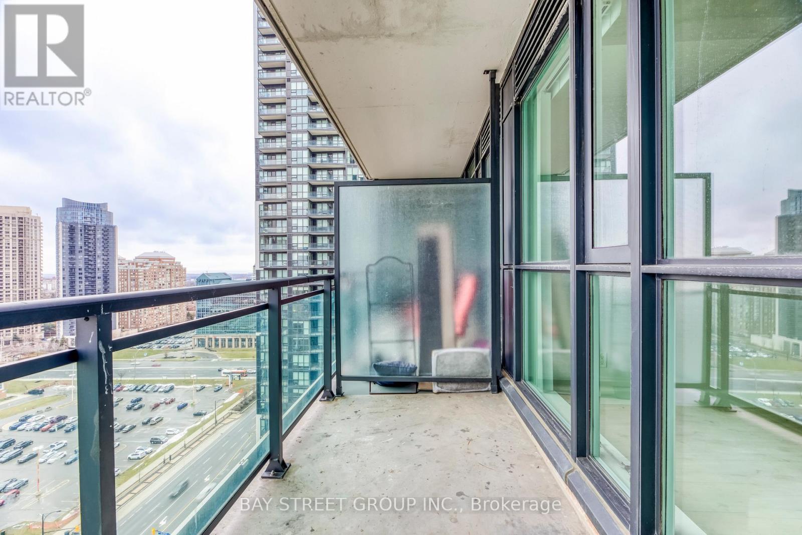 1808 - 4065 Brickstone Mews, Mississauga, Ontario  L5B 0G3 - Photo 23 - W12468193