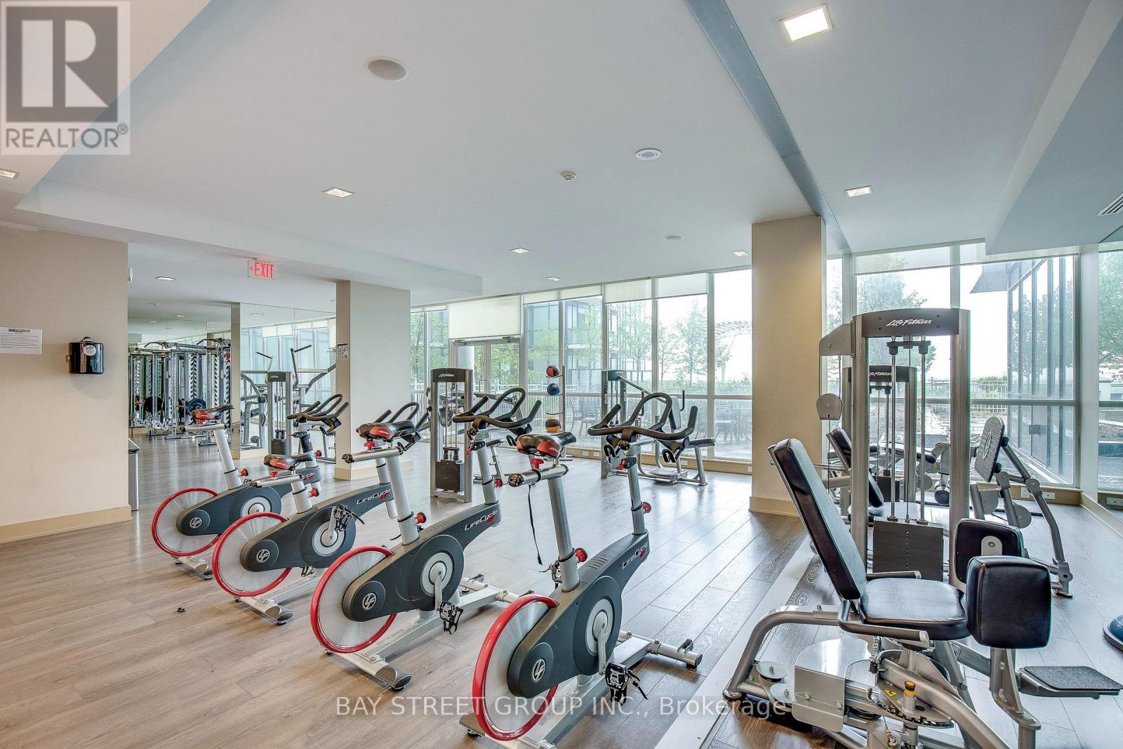 1808 - 4065 Brickstone Mews, Mississauga, Ontario  L5B 0G3 - Photo 32 - W12468193