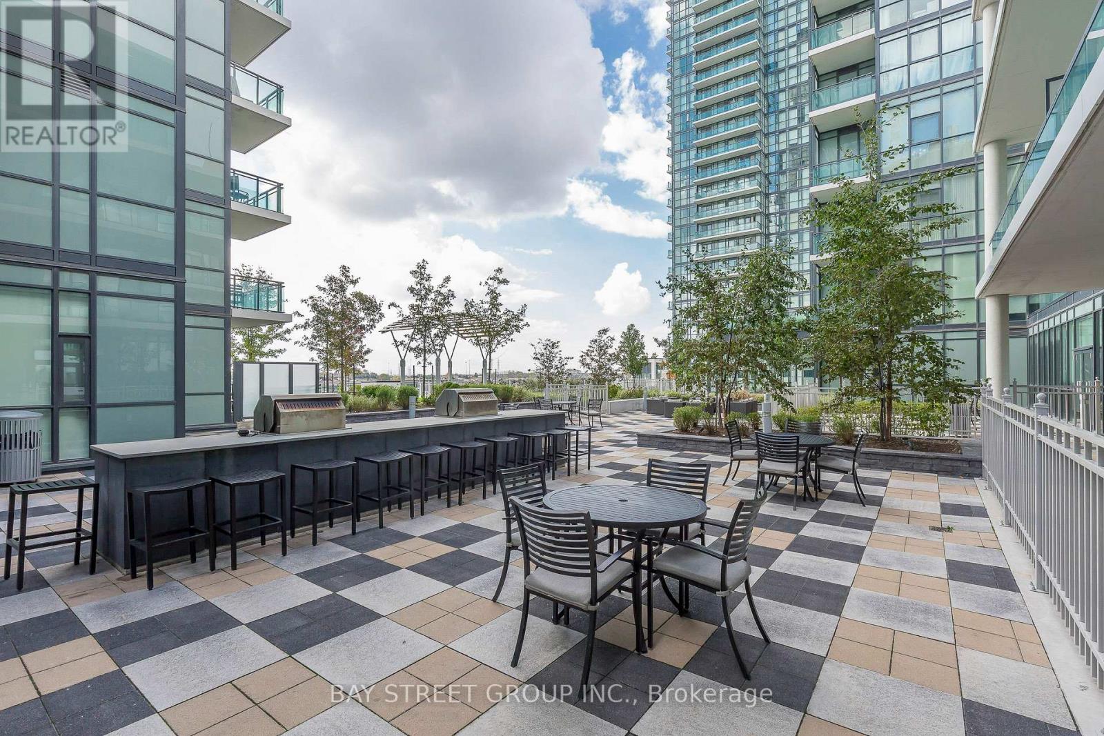 1808 - 4065 Brickstone Mews, Mississauga, Ontario  L5B 0G3 - Photo 34 - W12468193