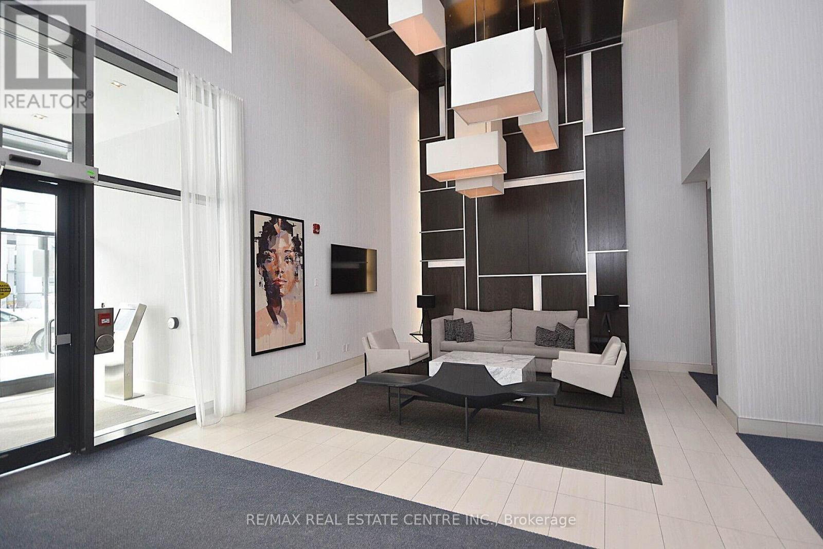 2011 - 4011 Brickstone Mews, Mississauga, Ontario  L5B 0J7 - Photo 2 - W12468237