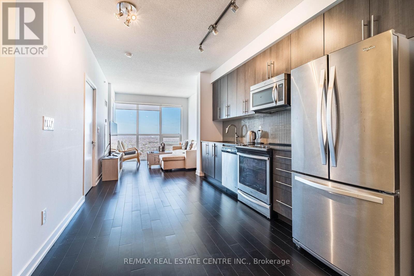 2011 - 4011 Brickstone Mews, Mississauga, Ontario  L5B 0J7 - Photo 5 - W12468237