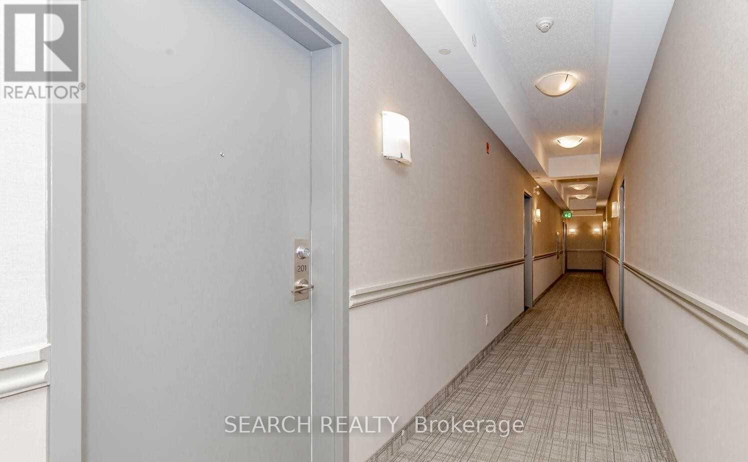 201 - 54 Sky Harbour Drive, Brampton, Ontario  L6Y 6B9 - Photo 18 - W12468264