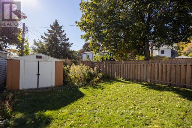 41 Bethnal Avenue, Toronto, Ontario  M8Y 1Y8 - Photo 30 - W12468270