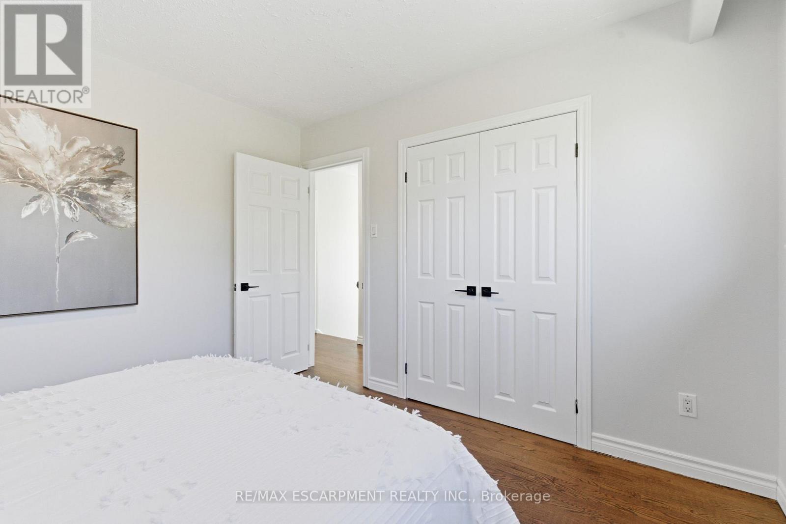4502 Bennett Road, Burlington, Ontario  L7L 1Z1 - Photo 22 - W12468288
