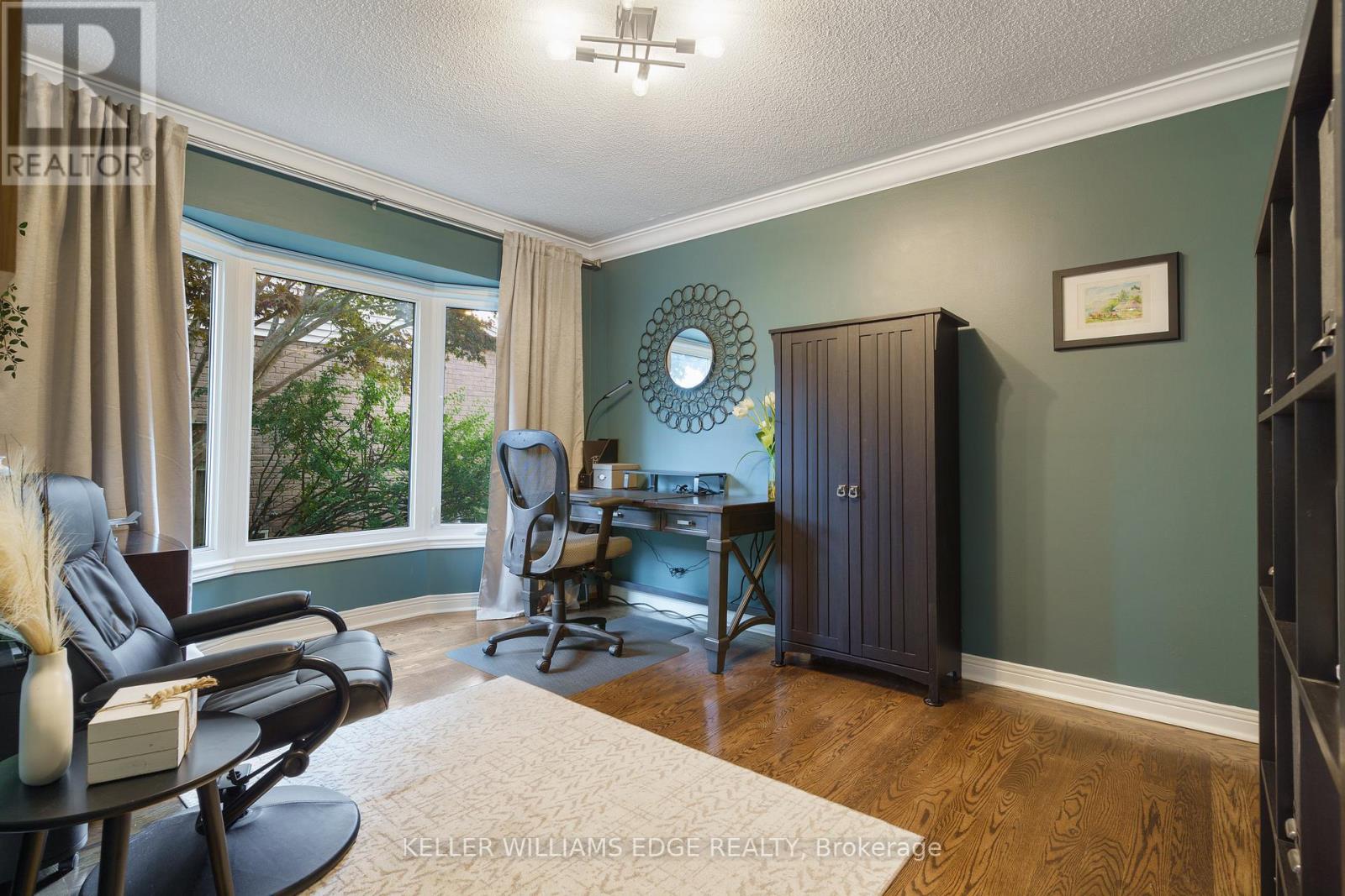 3214 Tania Crescent, Burlington, Ontario  L7M 3N4 - Photo 14 - W12468302