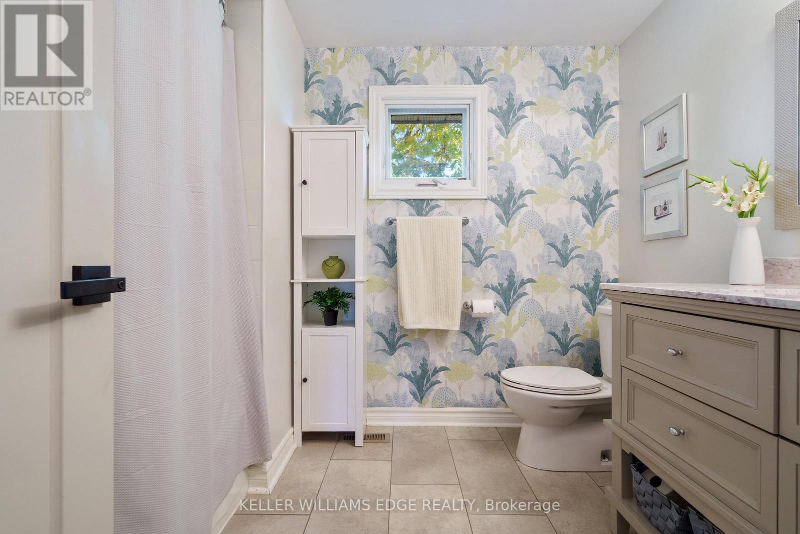 3214 Tania Crescent, Burlington, Ontario  L7M 3N4 - Photo 24 - W12468302