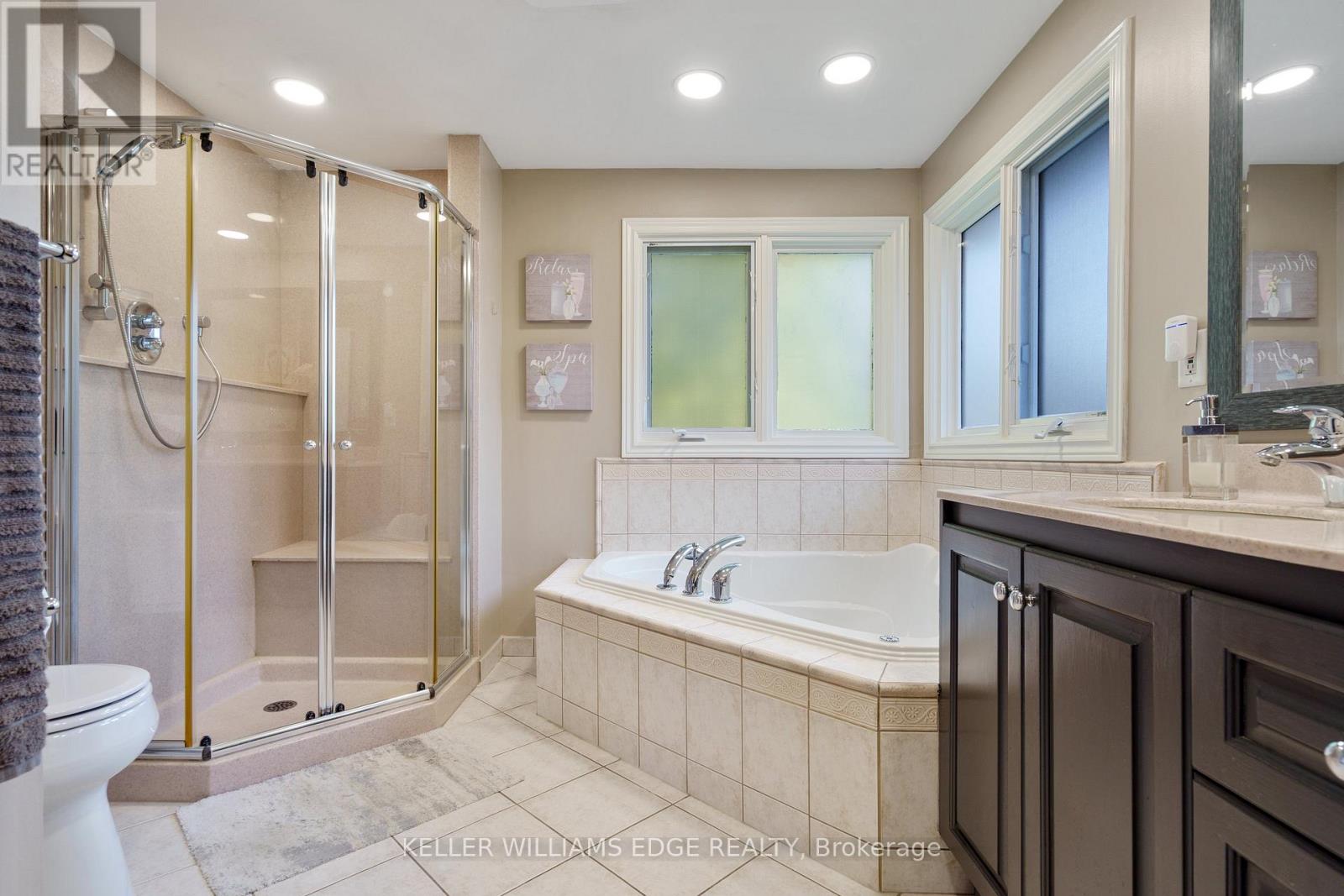 3214 Tania Crescent, Burlington, Ontario  L7M 3N4 - Photo 27 - W12468302
