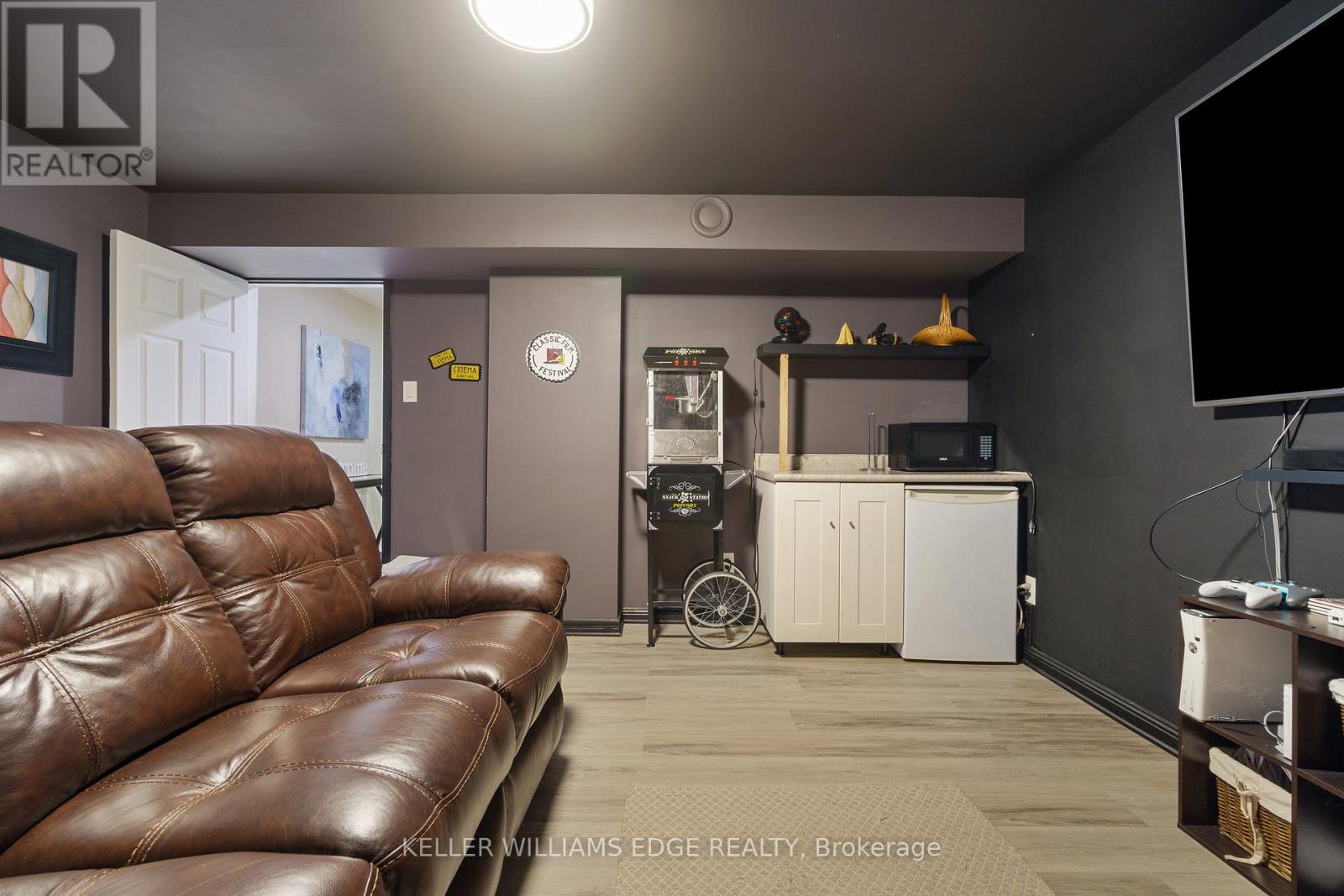 3214 Tania Crescent, Burlington, Ontario  L7M 3N4 - Photo 41 - W12468302