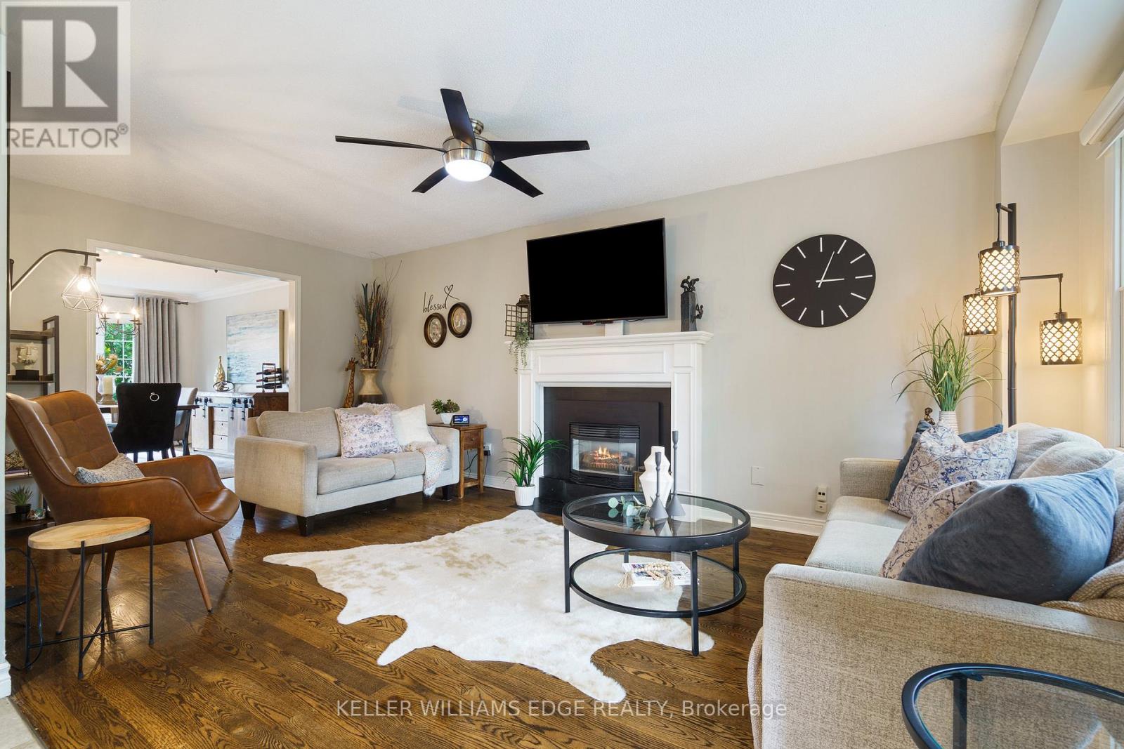 3214 Tania Crescent, Burlington, Ontario  L7M 3N4 - Photo 7 - W12468302