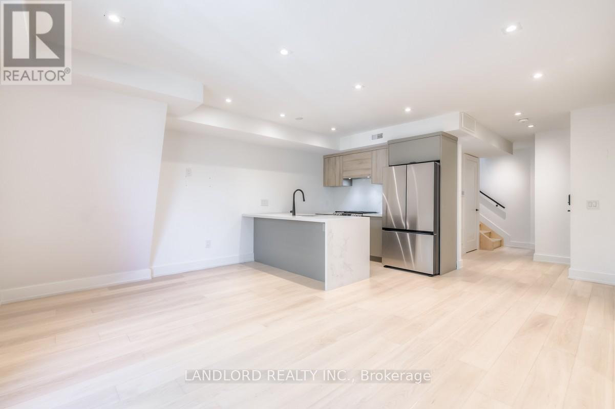 2 - 37 Boustead Avenue, Toronto, Ontario  M6R 1Y7 - Photo 1 - W12468322