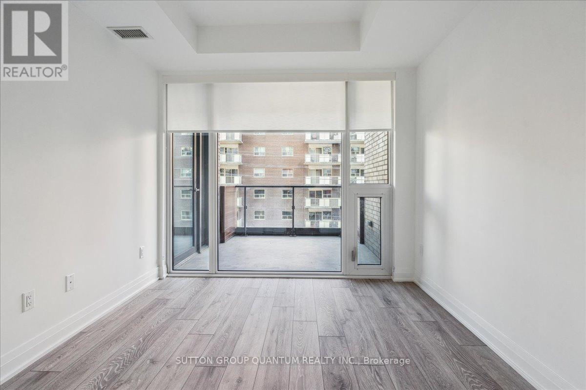 315 - 21 Park Street E, Mississauga, Ontario  L5G 0C2 - Photo 15 - W12468328