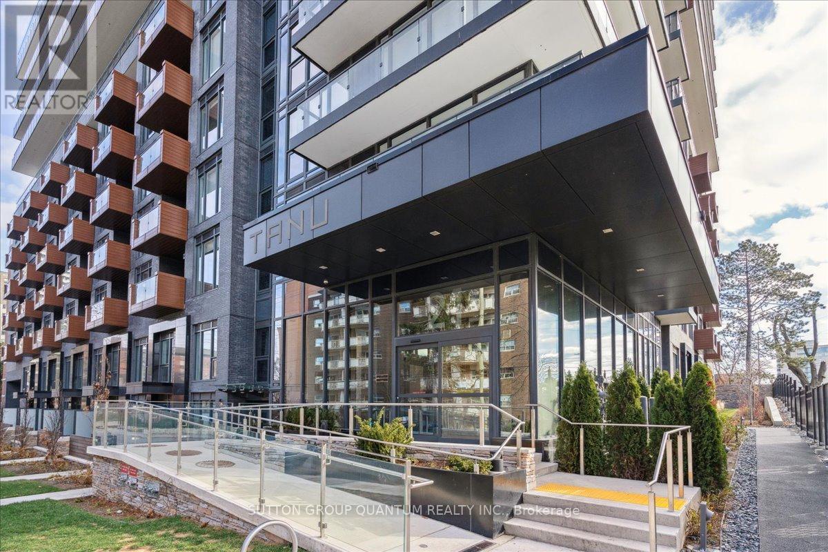 315 - 21 Park Street E, Mississauga, Ontario  L5G 0C2 - Photo 3 - W12468328