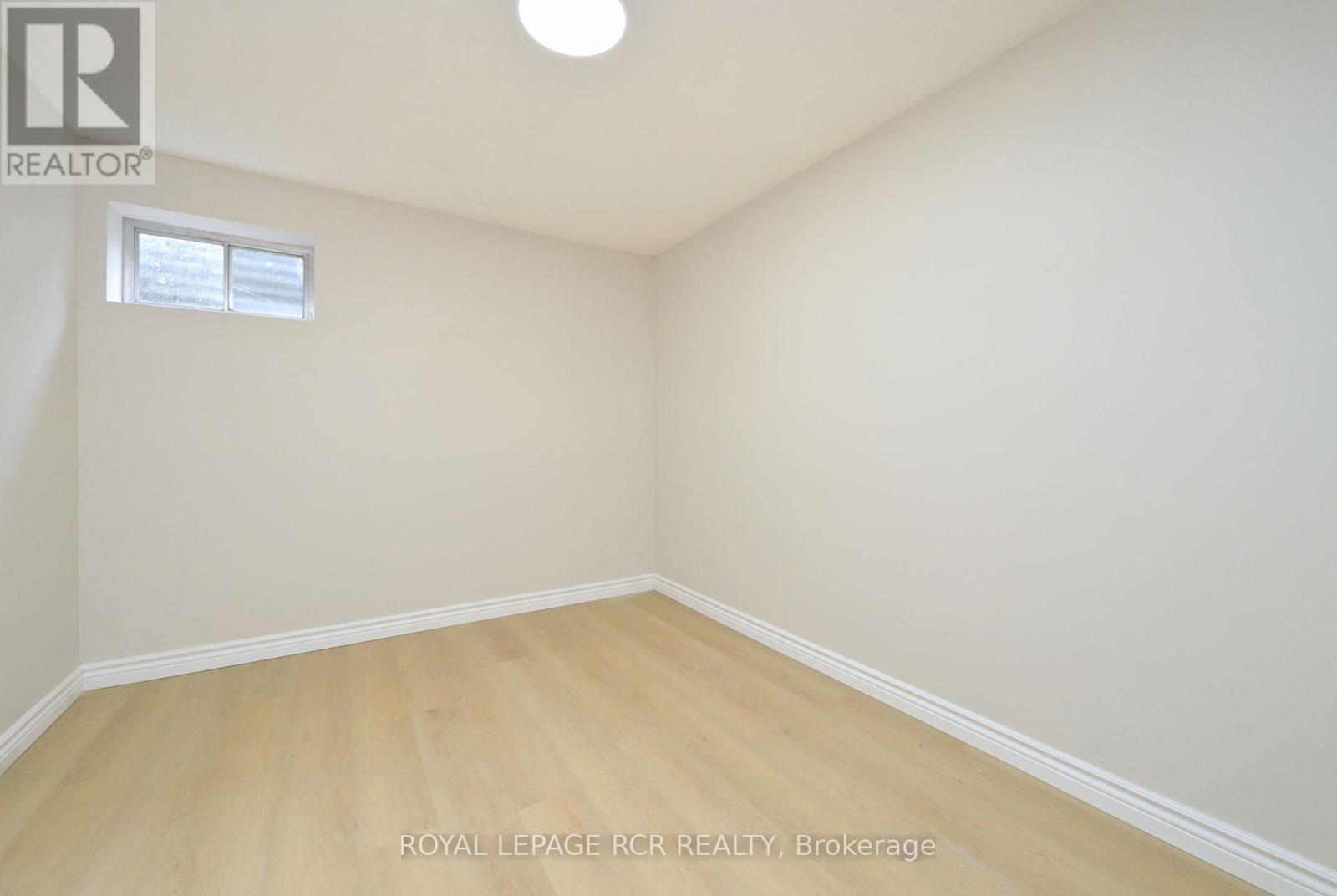61 Belmont Drive, Brampton, Ontario  L6T 2K5 - Photo 23 - W12468350