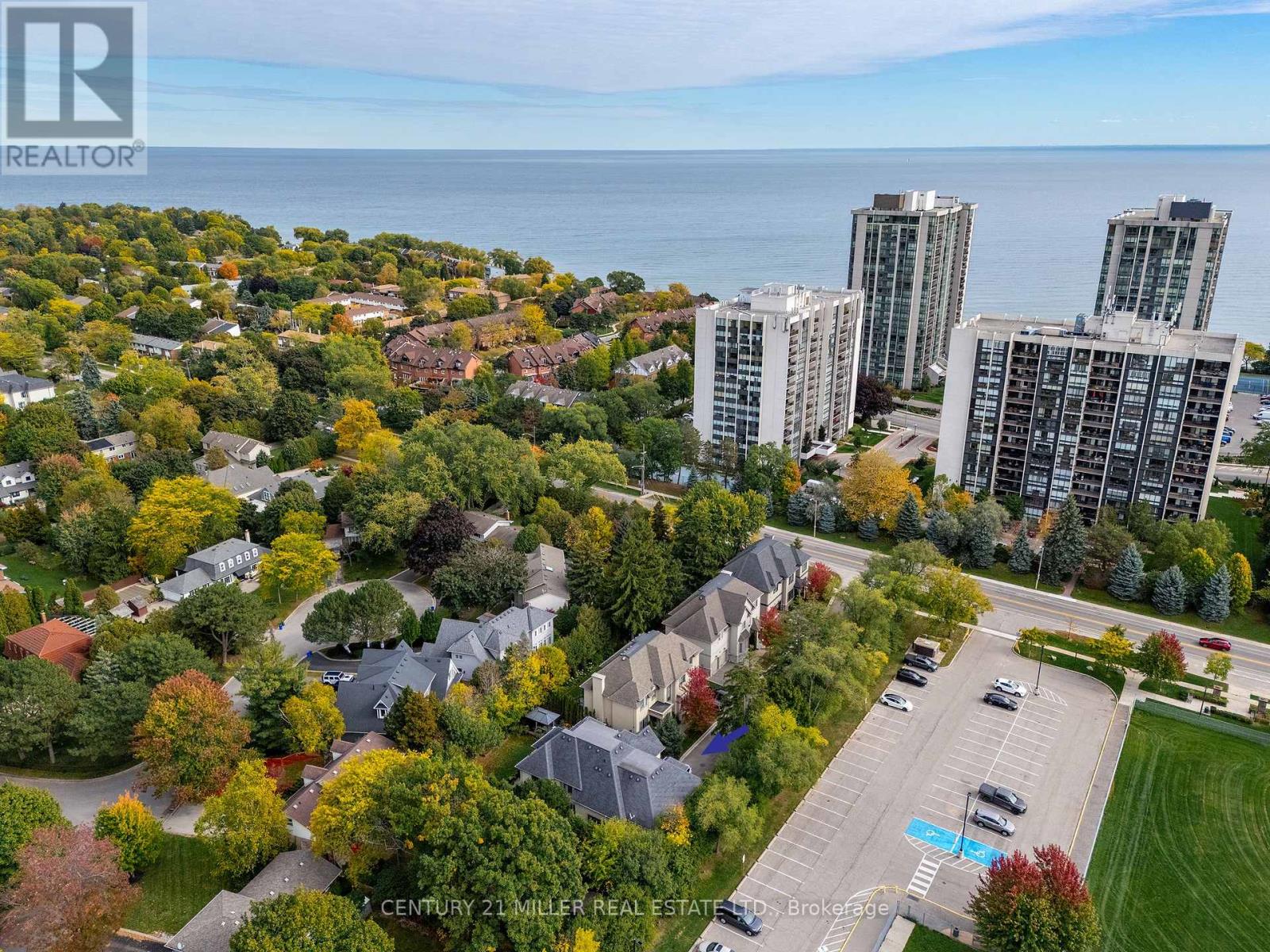 108 Livno Common, Oakville, Ontario  L6L 3P2 - Photo 2 - W12468357
