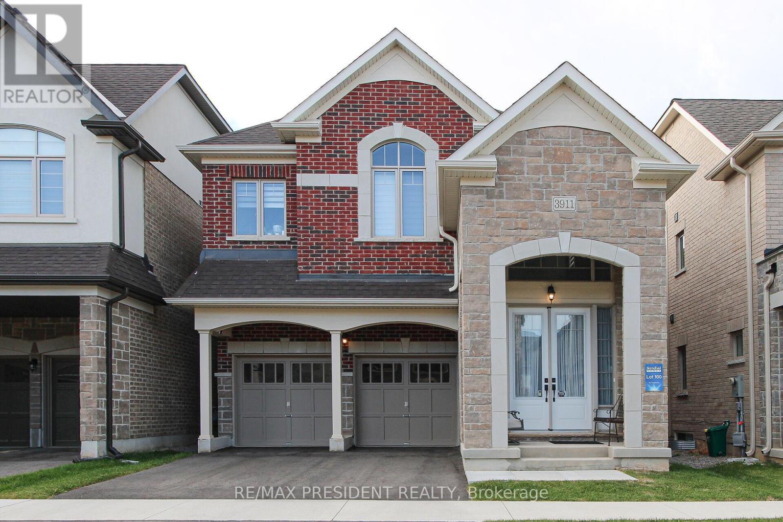 3911 KOENIG ROAD, Burlington, Ontario