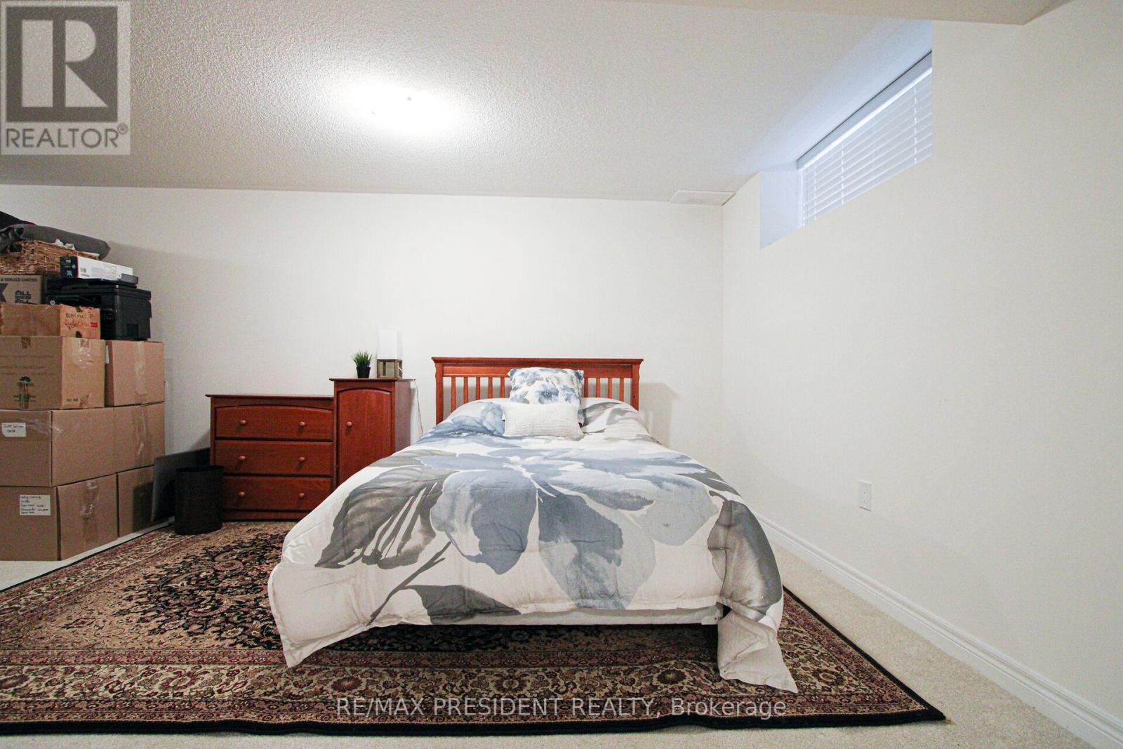 3911 Koenig Road, Burlington, Ontario  L7M 0Z5 - Photo 33 - W12468358