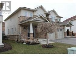 4861 Verdi Street, Burlington, Ontario  L7M 0H4 - Photo 4 - W12468359