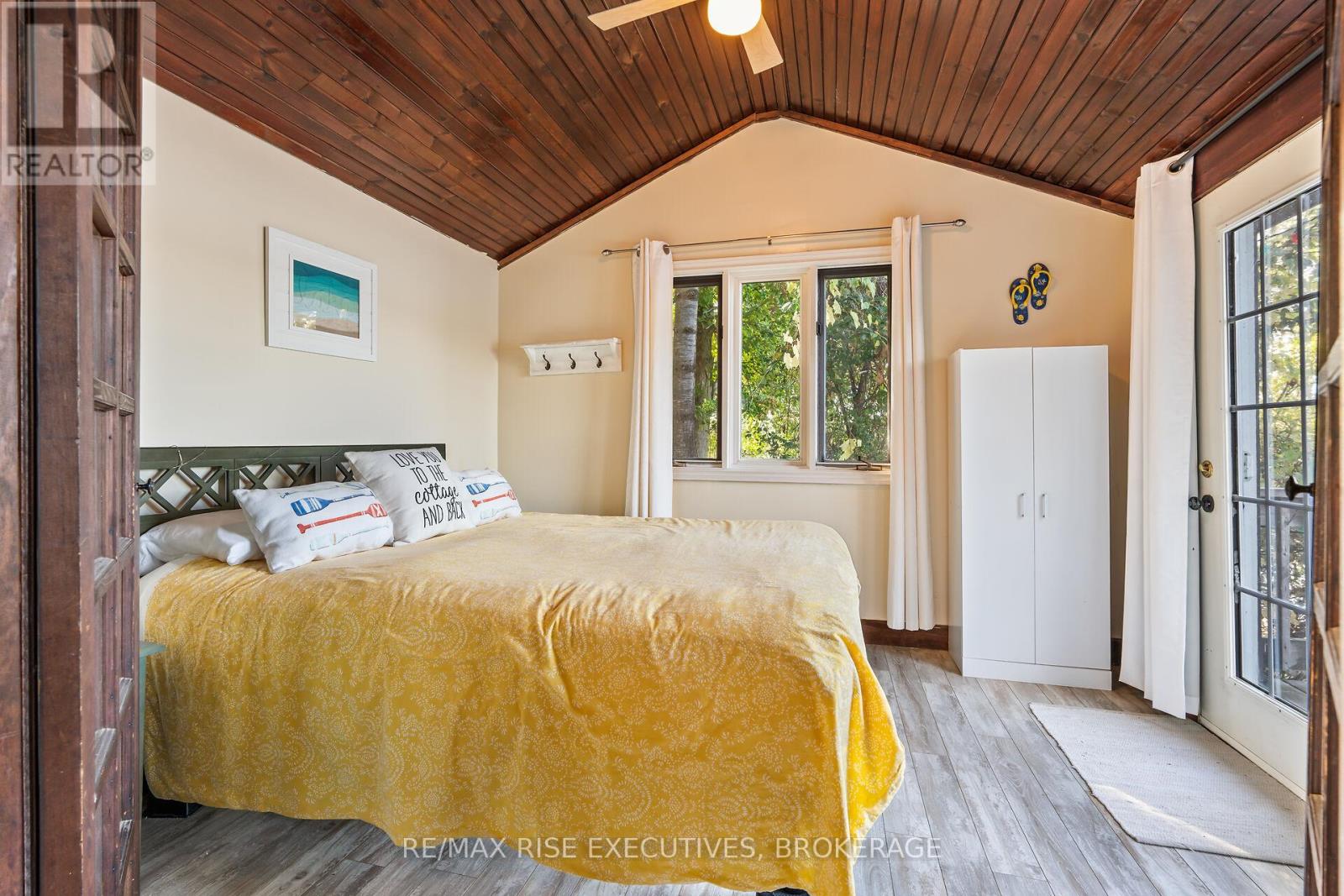 465k Lyndhurst Road, Leeds And The Thousand Islands, Ontario  K0E 1N0 - Photo 14 - X12466673